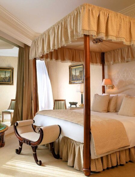 3804_hassler-rome-room_orig-1.jpg