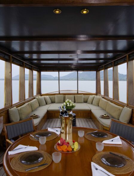 4441_rs71-amanpuri-amancruises-maha-bheta-deckhpr_orig-1.jpg