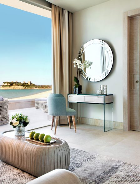 Dlx Beachfront Dlx One Bedroom Suite Grand Balcony 2880x1961