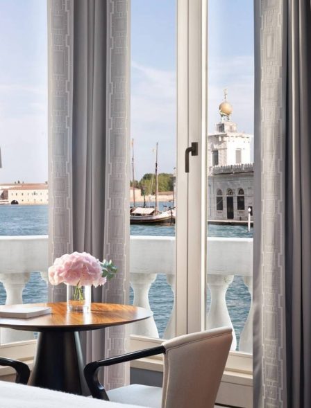 20618 Str Vcexr Grand Canal View 2scaled 1 Orig