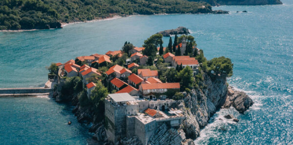 Aman Sveti Stefan Homepage 1 (1)