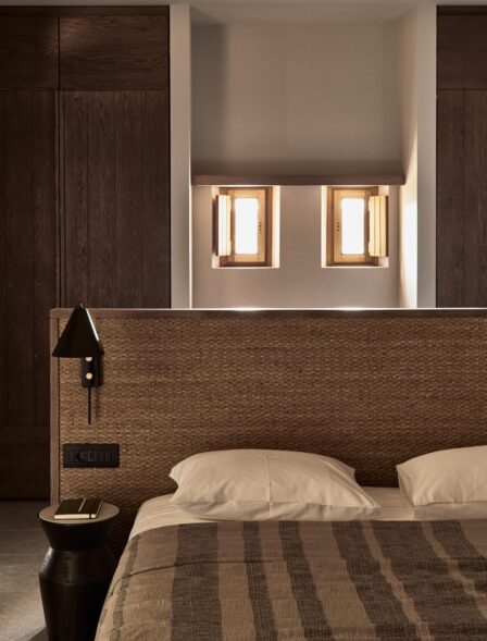 Theros Suite 402 0584